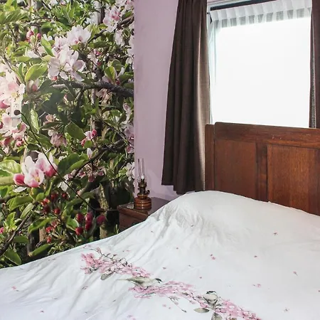 Awesome In With Wifi Holiday home