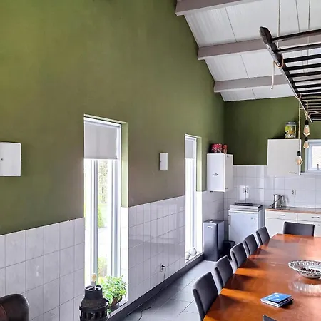 Awesome In With Kitchen Holiday home *